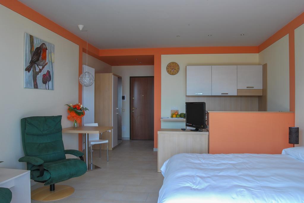 Residence Usignolo Trarego Стая снимка